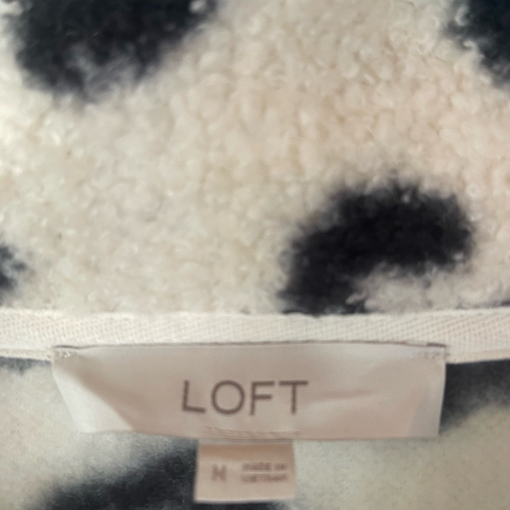 LOFT Women’s Fleece Sherpa pullover medium NWT - Picture 8 of 10